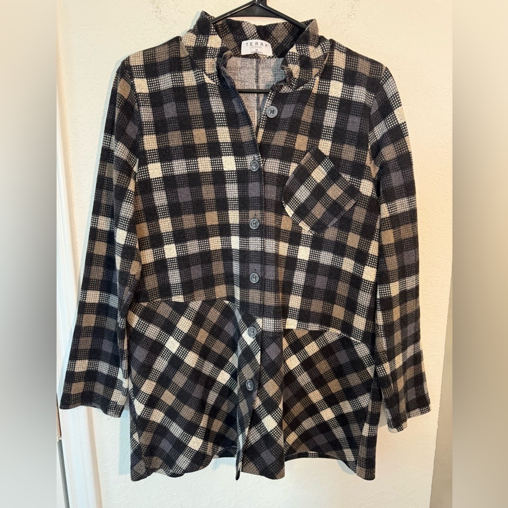 Terra SJ Apparel Plaid Blouse Ruffle Tunic Top Artsy Lagenlook Size Medium